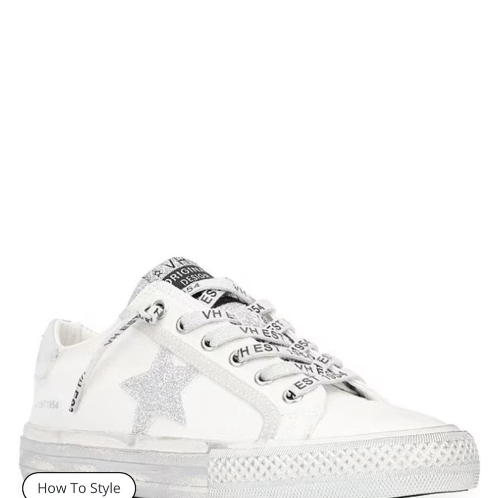 White Women's Star Accent Lace-Up Sneakers